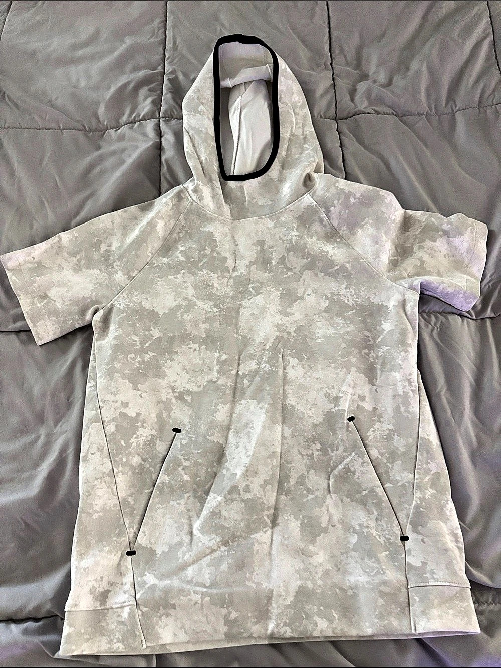 Old Navy Dynamic Fleece Abstract Hoodie White & Gray Size XL Like New